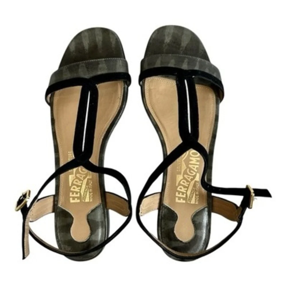 Salvatore Ferragamo Lizard Print Sandals Women’s Size 6M Italian Luxury Shoes